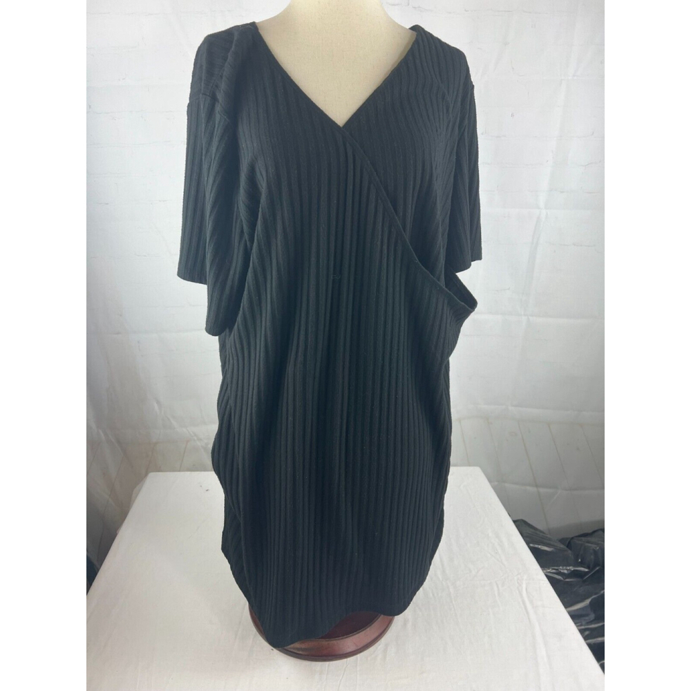 Women’s Joyspun Maternity Short Sleeve Wrap Nursing Shirt Size XXL Black EUC